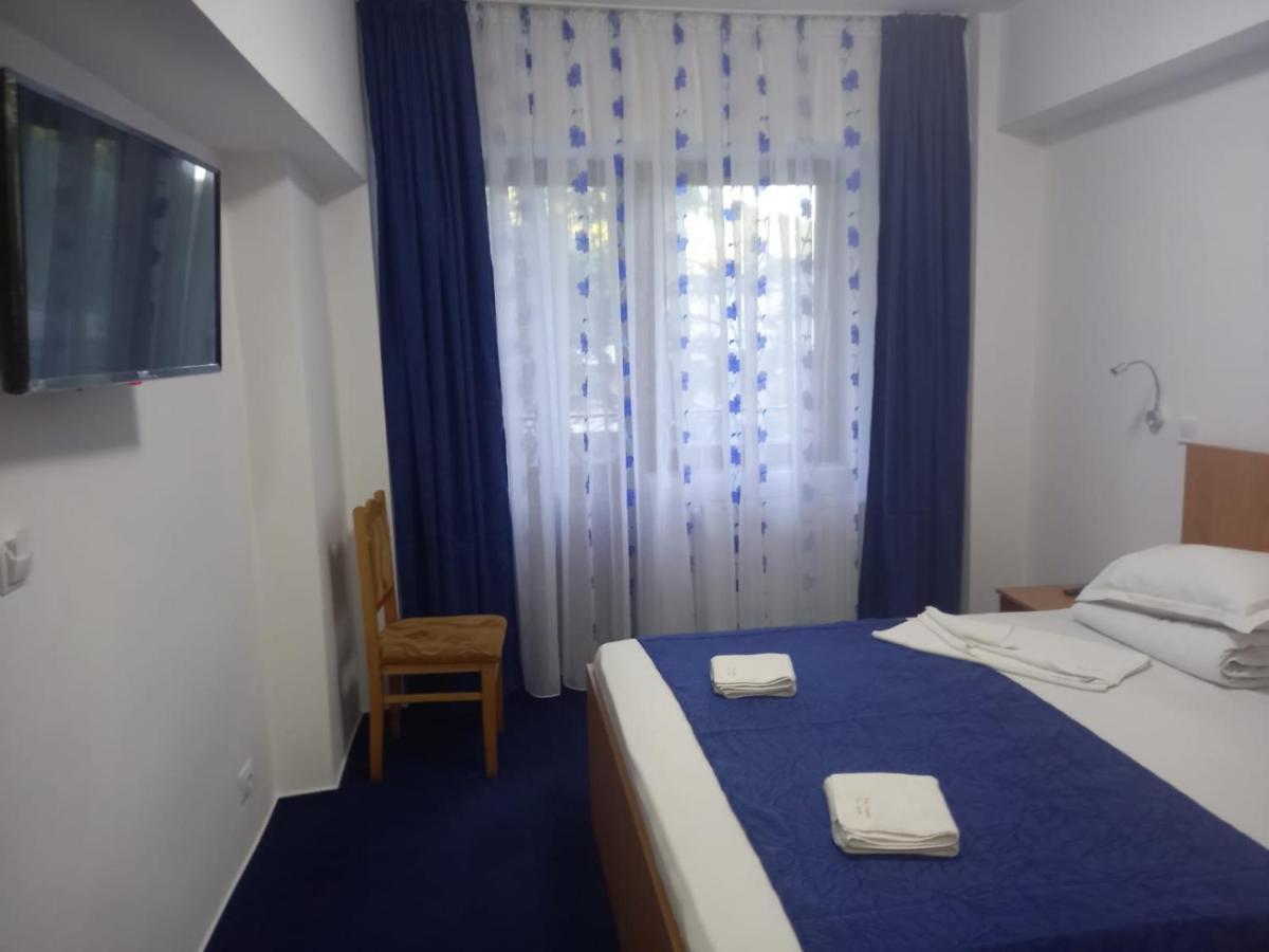 Hôtel Vila Ioana à Slănic-Moldova Extérieur photo